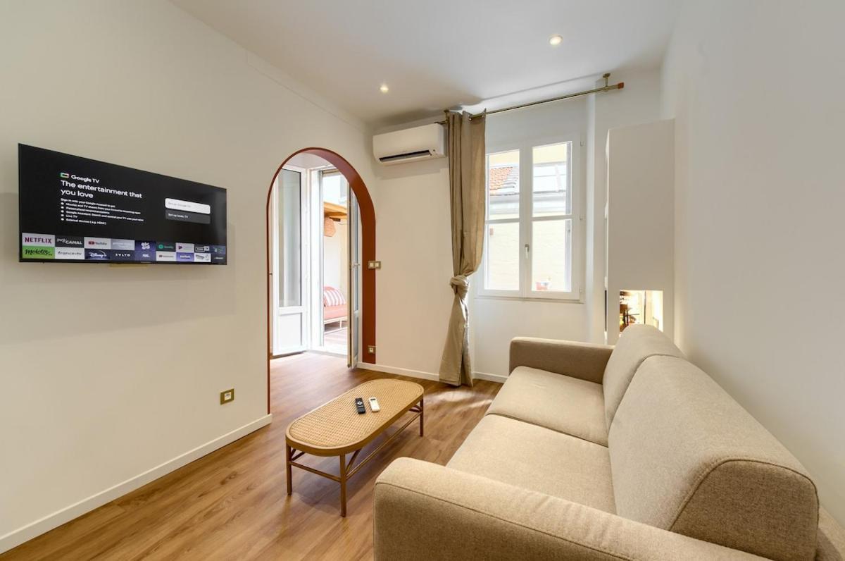 Apartment Prestigieux A 5 Minutes A Pied De La Gare Et Du Palais De Festival